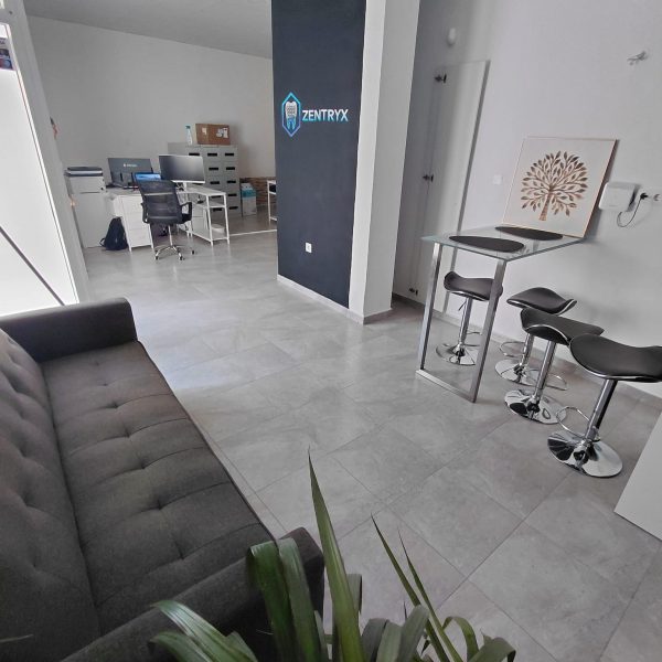 zentryxdental-hall